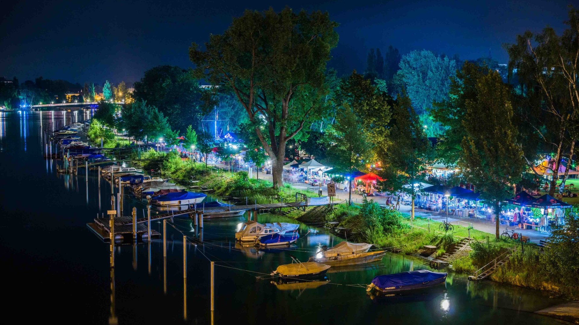 Buntes Treiben am Bodensee: Über 1.000 Stände, Straßenmusik und internationale Köstlichkeiten beim 24h-Flohmarkt in Konstanz und Kreuzlingen