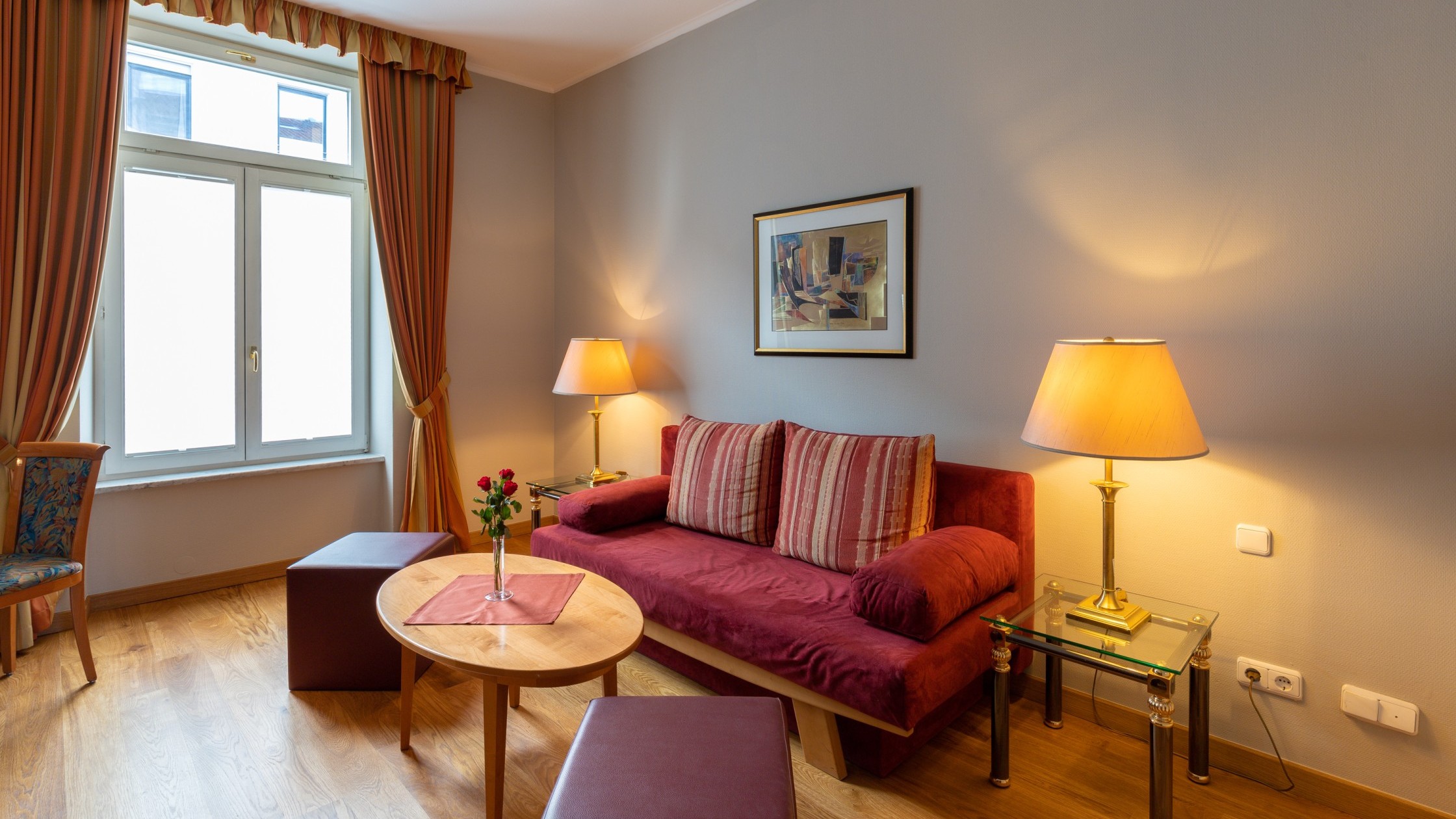 Klassische Suite im Hotel Halm Konstanz mit separatem Wohnbereich