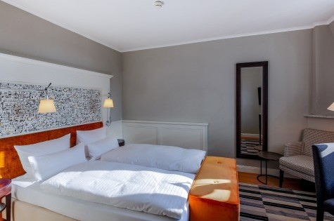 Superior Doppelzimmer im Hotel Halm Konstanz mit elegantem Design und modernem Komfort.